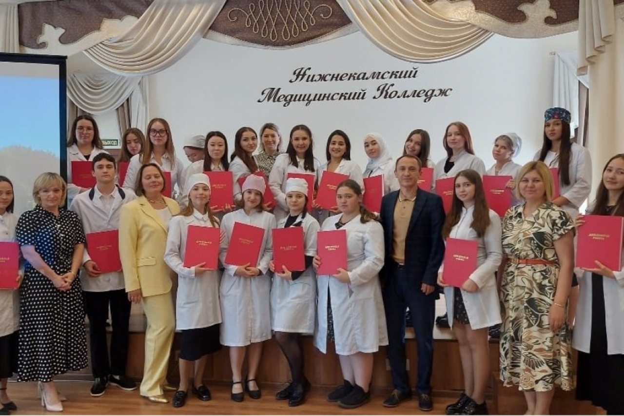 Поздравляем наших выпускников!